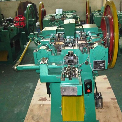 連興機械設備 鐵釘機設備專業(yè)生產(chǎn)與廠家直銷